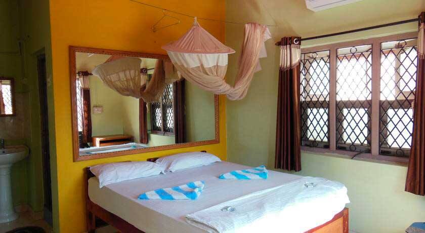Rocky Guest House, Hampi 5
